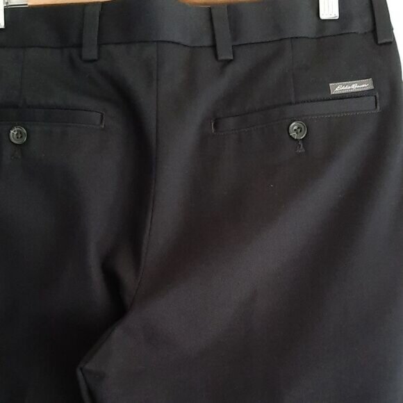 EDDIE BAUER | Relaxed Fit Wrinkle Free Crease Chino Pants Black Men's Sz 31 - Picture 8 of 11